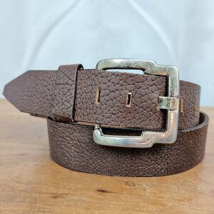 Vintage Chunky Buckle Pebbled Leather Belt